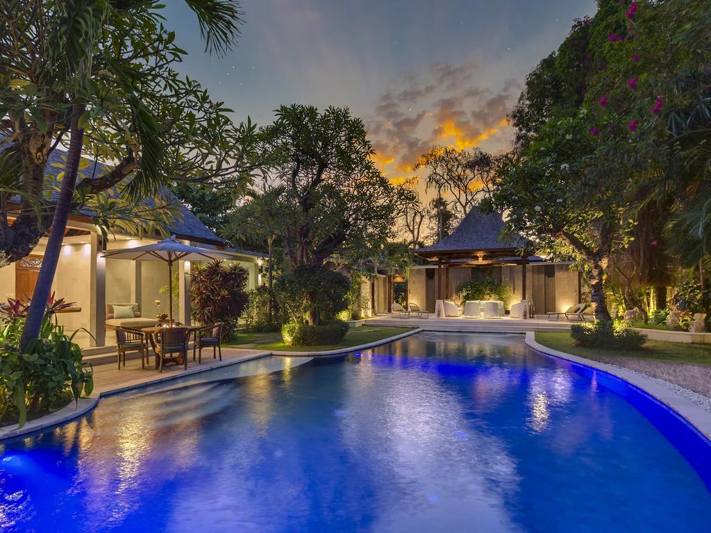 Lataliana Villas Seminyak Zimmer foto